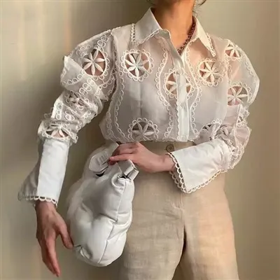 Baju T Lengan Panjang Kapas Putih Wanita